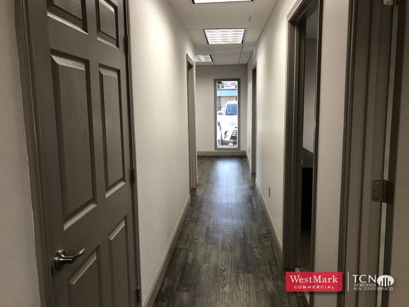 Remodeled Office Suite for Lease : 8207 Ithaca Ave, Lubbock, TX 79423